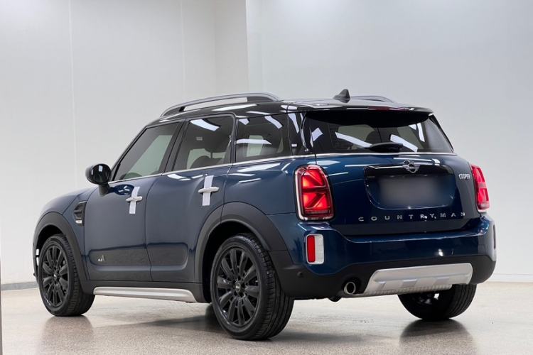 Used MINI Countryman 2021 1.5T COOPER ALL4 Laguna Blue Limited Edition Exterior 4