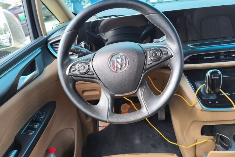 Used Buick GL8 2021 ES Land Cruiser 653T Luxury Edition Steering Wheel