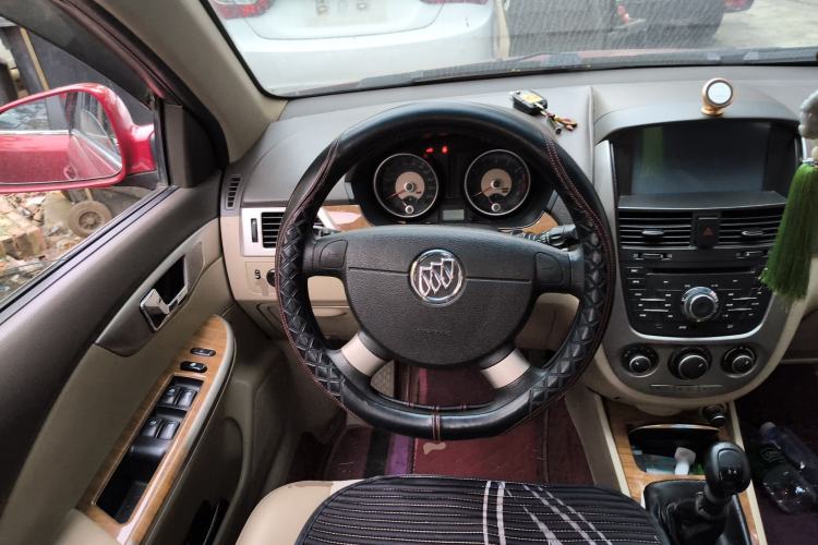 Used Buick Excelle 2015 1.5L Manual Classic Trim