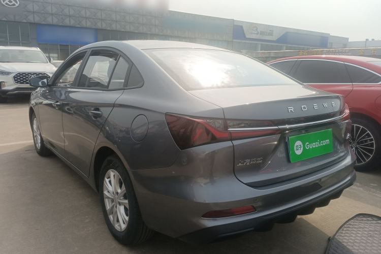 Used Roewe i5 2026 Model 1.5L Manual Comfort Version
