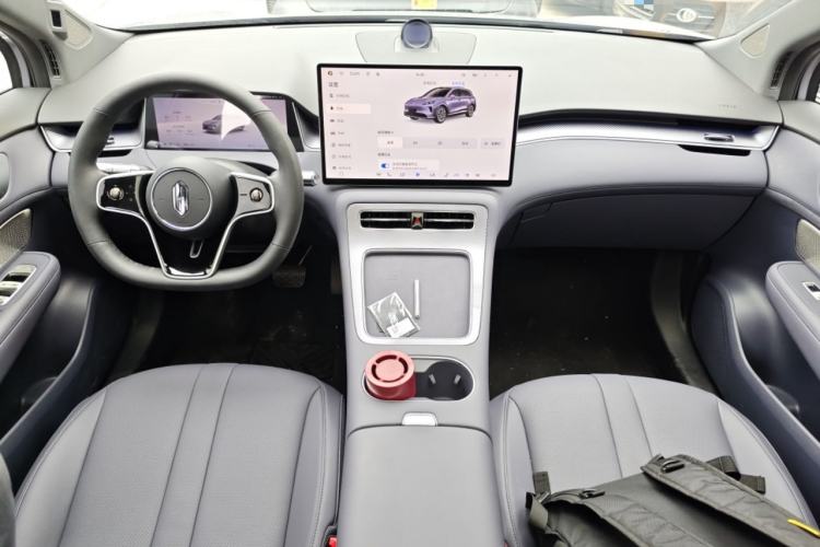 Used Hima H5 2025 Model Pure Electric Max Long Range Center Console