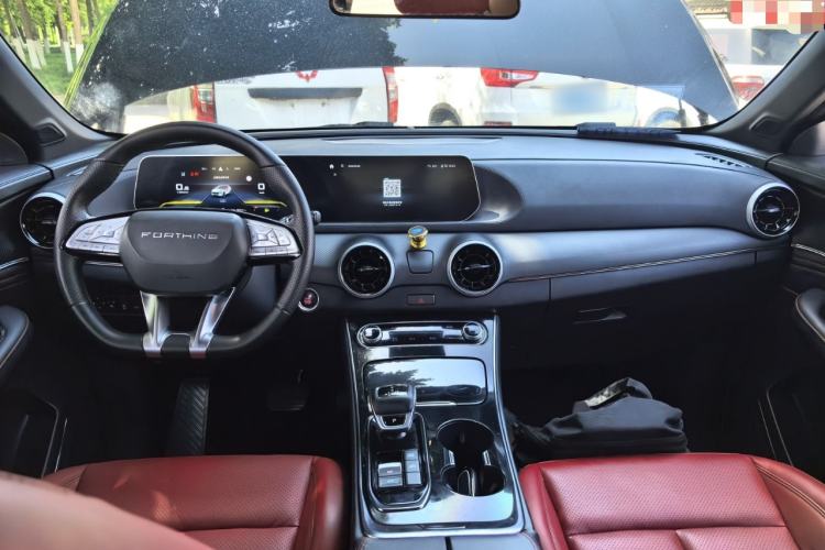 Used FORTHING T5 EVO 2021 1.5TD DCT Starry Edition Center Console