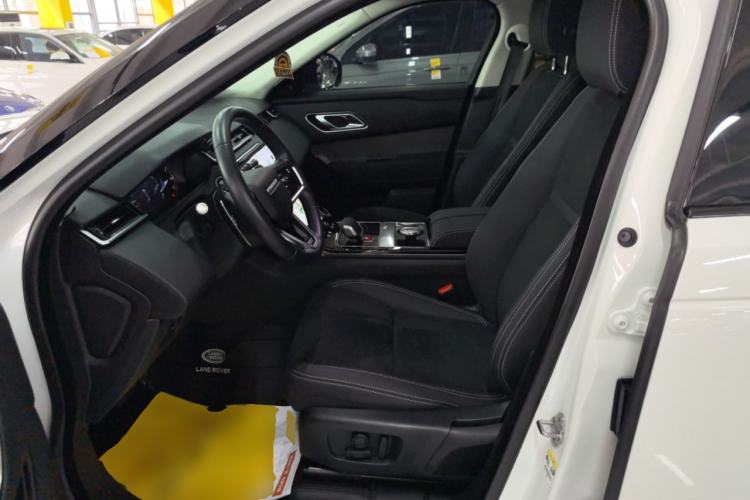 Used Land Rover Range Velar 2022 250 PS Left Front Seat