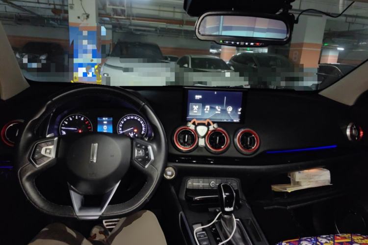 Used Wey VV5 2017 2.0T Ultra-Luxury Version
