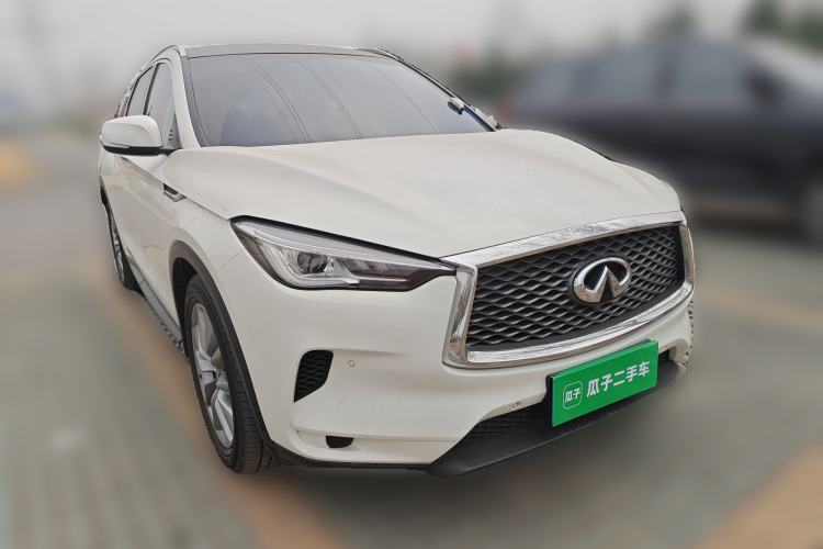 Used Infiniti QX50 2020 2.0T Two-Wheel Drive Fashion Edition Front Right 45 Deg