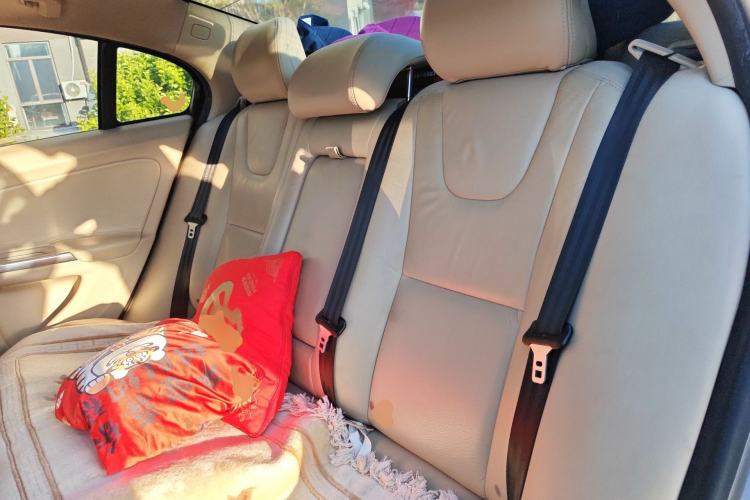 Used Volvo S60 2012 1.6T DRIVe Comfort Edition