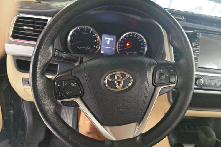 Used Toyota Highlander 2018 2.0T Four-Wheel Drive Elite Edition 7 Seats China VI Standard
