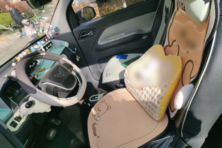 Used Wuling Hongguang MINIEV 2021 Macaron Fashion Model Lithium Iron Phosphate Left Front Seat