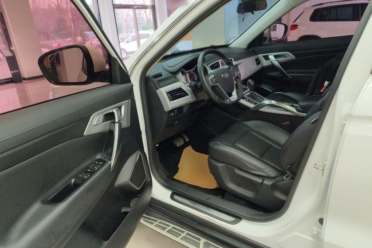 Used Geely Auto Emgrand X7 Sport 2016 1.8TD Automatic ZhiShang Model
