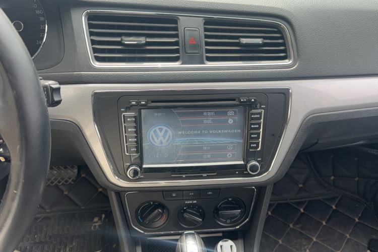 Used Volkswagen Gran Lavida 2015 1.6L Automatic Comfort Edition