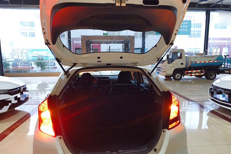 Used Honda Fit 2018 1.5L CVT Comfort Sunroof Version