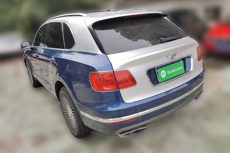 Used Bentley Bentayga 2016 6.0T Standard Edition
