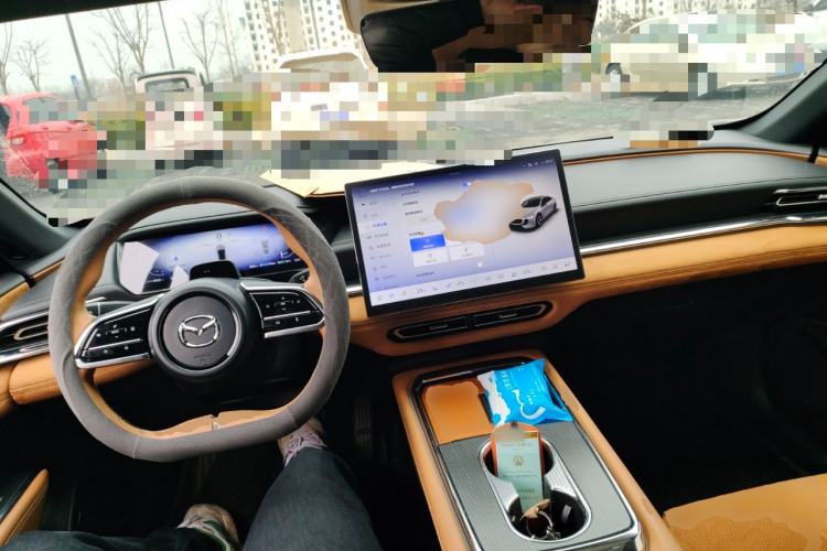 Used Mazda EZ-6 2024 Range-Extended 200 Zhiya Edition Center Console