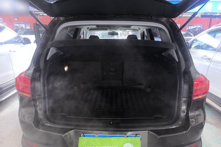 Used Volkswagen Tiguan L 2016 300TSI Automatic All-Wheel Drive Fashion Vision Edition
