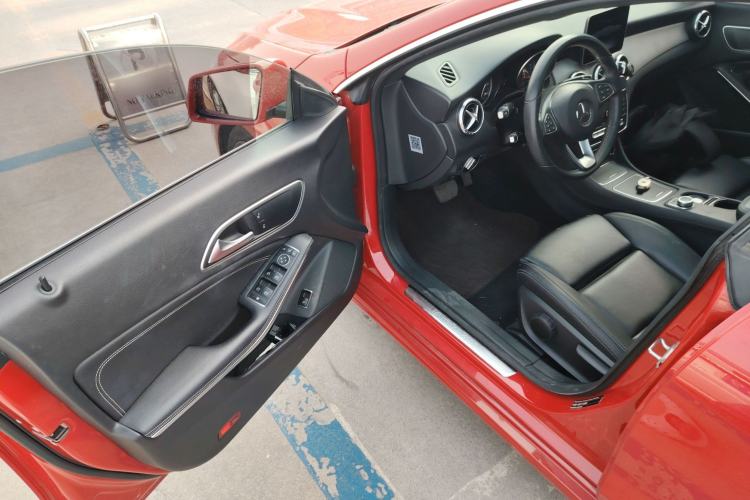 Used Mercedes-Benz CLA 2018 CLA 200 Sport Edition Driver Seat