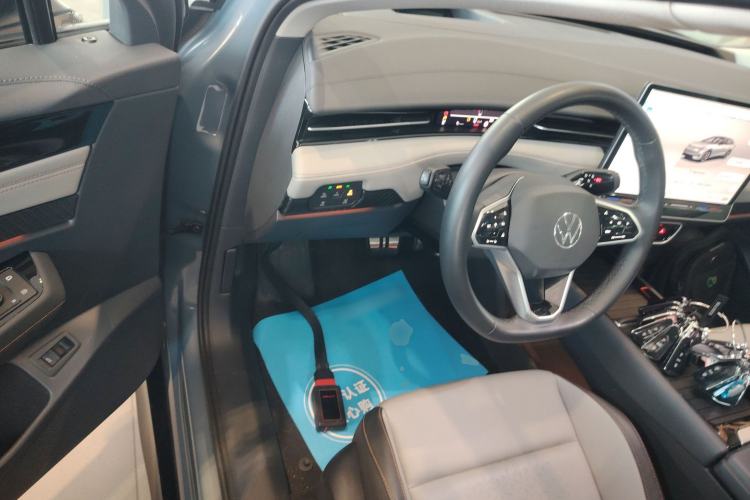 Used Volkswagen ID.7 VIZZION 2024 AIR model