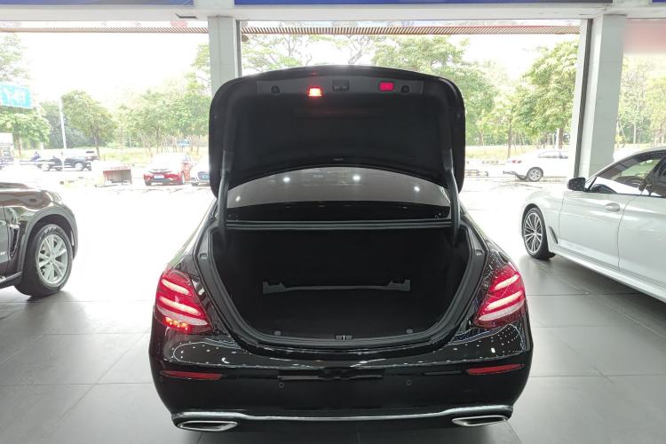 Used Mercedes-Benz E-Class 2018 E 300 L Stylish Model
