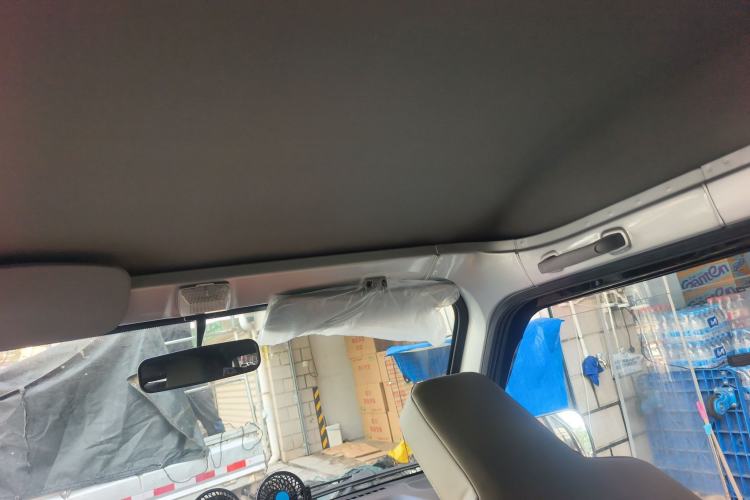 Used Wuling Zhiguang 2023 1.5L Practical Version 5/7 Seats
