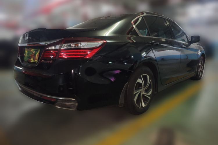 Used Honda Accord 2016 2.0L Comfort Edition
