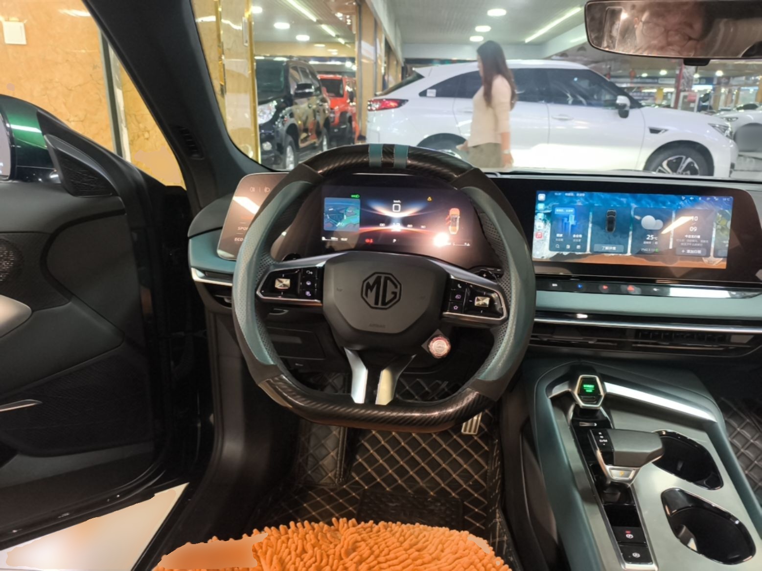 MG 7 2023 1.5T DCT Luxurious Supreme Edition — снимка 19
