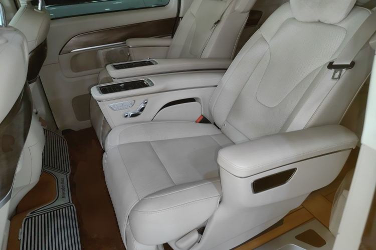 Used Mercedes-Benz V-Class 2021 V 260 Prestige Edition