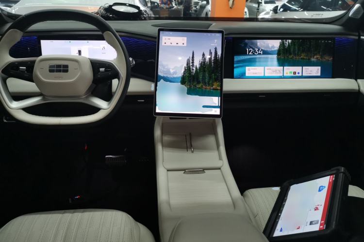 Used Geely Galaxy L7 2023 1.5T 115 km Starship