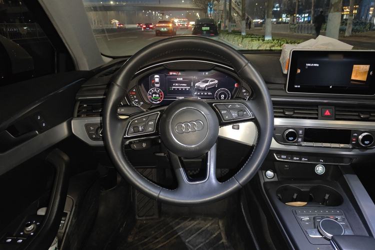 Used Audi A4L 2018 30th Anniversary Edition 40 TFSI Fashion Model