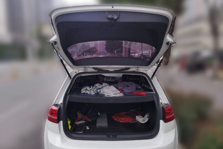 Used Volkswagen Golf 2015 1.4TSI Automatic Luxury Model