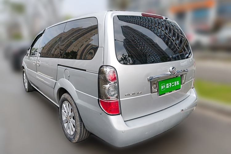 Used Buick GL8 2011 2.4L CT Comfort Edition Rear Left 45 Deg