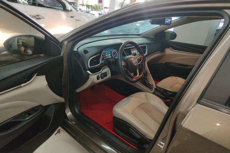 Used Buick GT 2016 15N Automatic Luxury Edition