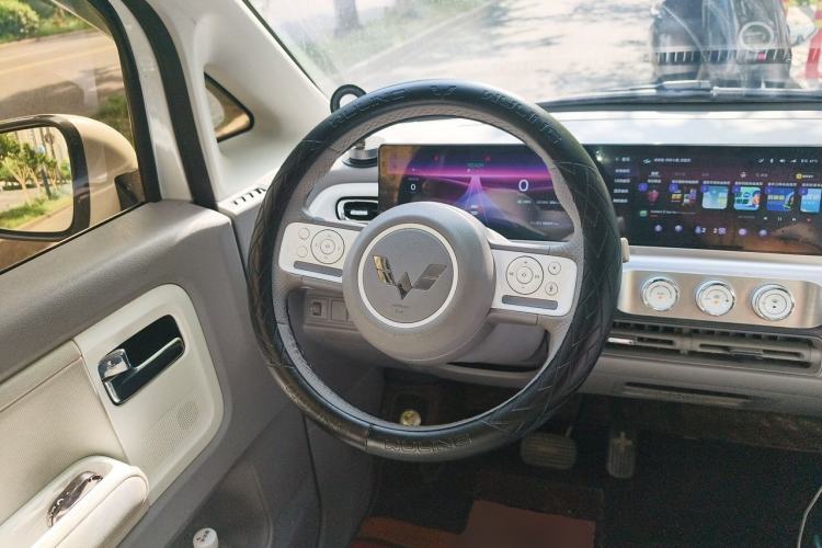 Used Wuling Air ev 2023 - Four Seats - Advanced Edition

