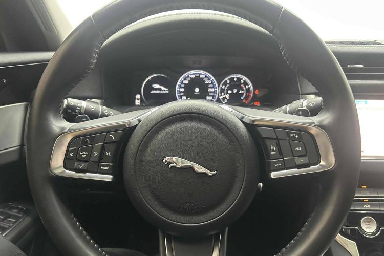 Used Jaguar XFL 2020 XFL 2.0T P200 Two-Wheel-Drive Elite Edition