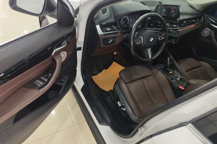 Used BMW X1 2022 sDrive25Li Leading Model
