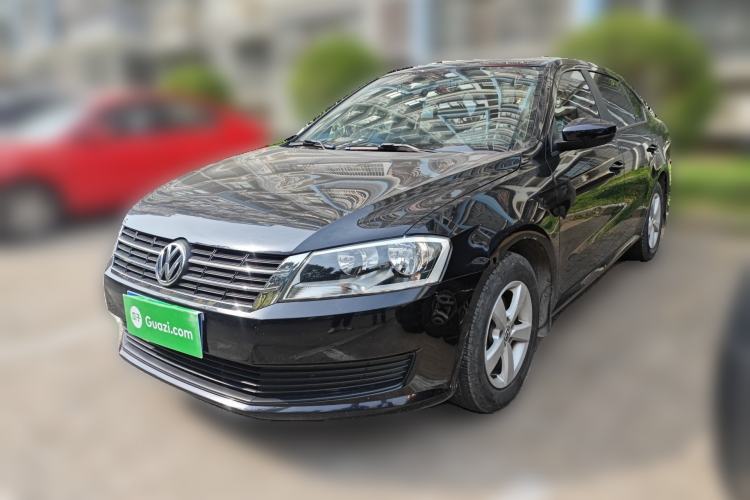 Used Volkswagen Lavida 2013 Revised Classic 1.6L Manual Fashion Edition