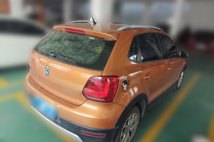 Used Volkswagen Polo 2014 1.6L Cross Polo Automatic Rear Right 45 Deg
