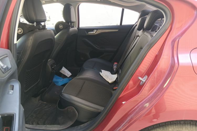 Used Ford Focus 2019 Sedan EcoBoost 125 Automatic Trendy Model China V Standard Left Rear Seat