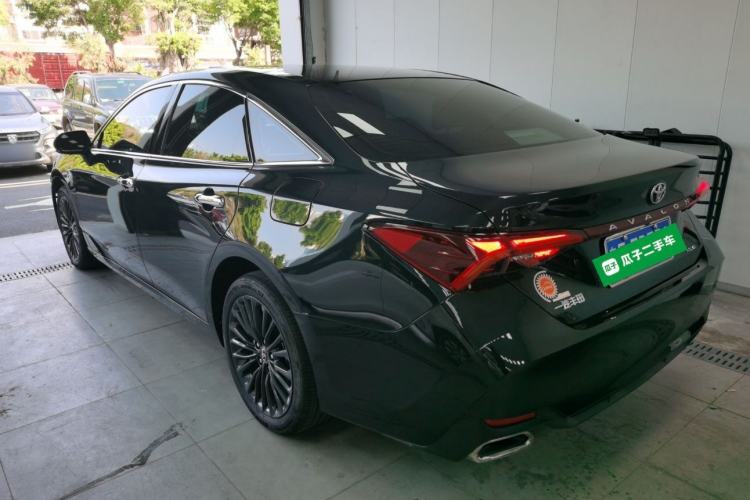 Used Toyota Avalon 2019 2.0L XLE Premium Edition China VI