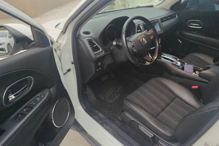 Used Honda Vezel 2017 1.8L CVT Two-Wheel Drive Luxury Model Driver Seat