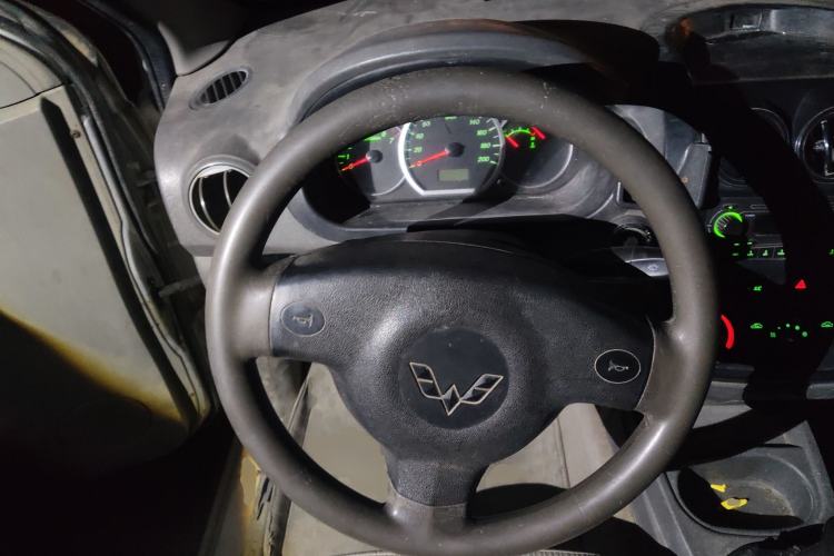 Used Wuling Hongguang 2014 1.2L Base Model China IV
