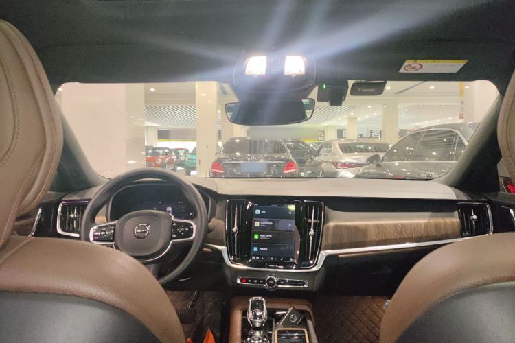 Used Volvo S90 2022 B5 Zhiyuan Luxury Edition