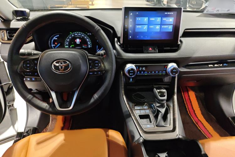 Used Toyota RAV4 2021 Dual-Engine 2.5L E-CVT Two-Wheel Drive Elite Edition Interior 1