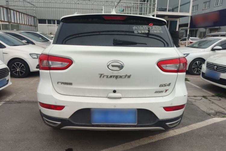Used GAC Trumpchi GS4 2017 235T Manual Two-Wheel Drive Luxury Edition
