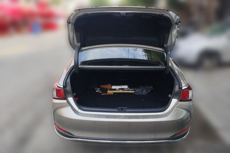 Used Lexus ES 2023 200 Excellence Edition