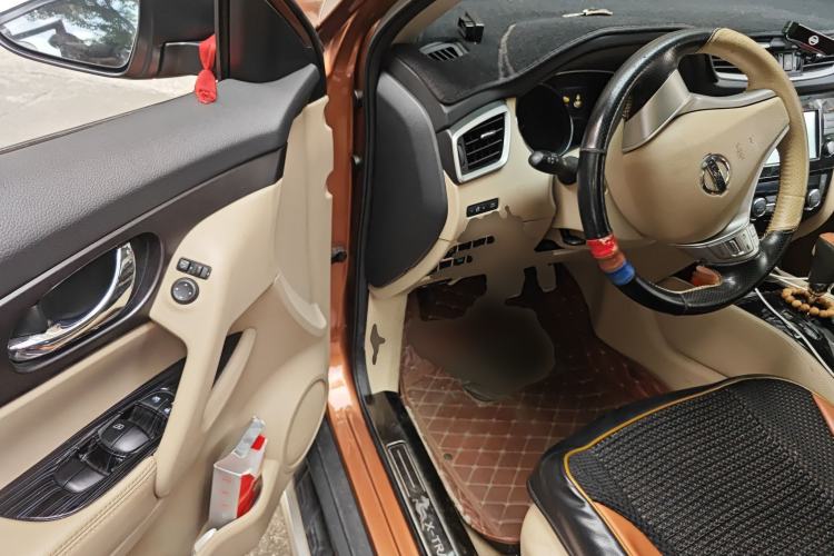 Used Nissan X-Trail 2014 2.0L CVT Comfort Edition 2WD
