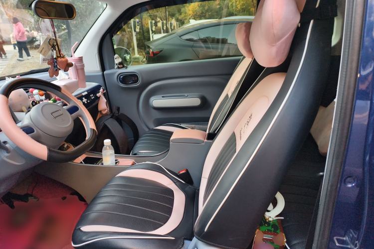 Used Bestune Pony 2025 222km Range Linglong Horse Left Rear Seat