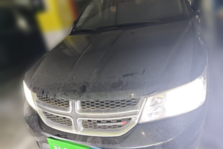 Used Dodge Journey 2013 2.4L Two-Wheel Drive Luxury Version