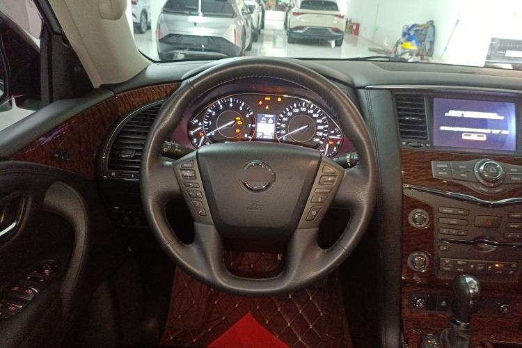 Used Nissan Patrol 2016 5.6L Standard Edition
