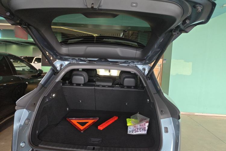 Used Zeekr 7X 2025 75 kWh Rear-Wheel Drive Intelligent Driving Version
