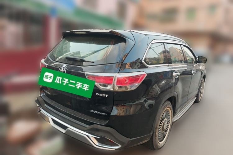 Used Toyota Highlander 2015 2.0T Four-Wheel Drive Luxury Edition 7-Seater Rear Right 45 Deg