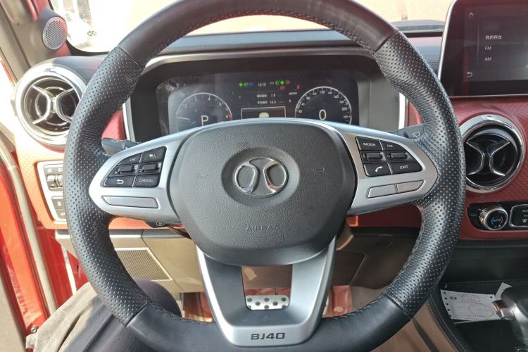 Used BAIC Off-Road BJ40 2019 2.3T Automatic Four-Wheel Drive Urban Hunter Edition Premium Model China VI Emission Standard
